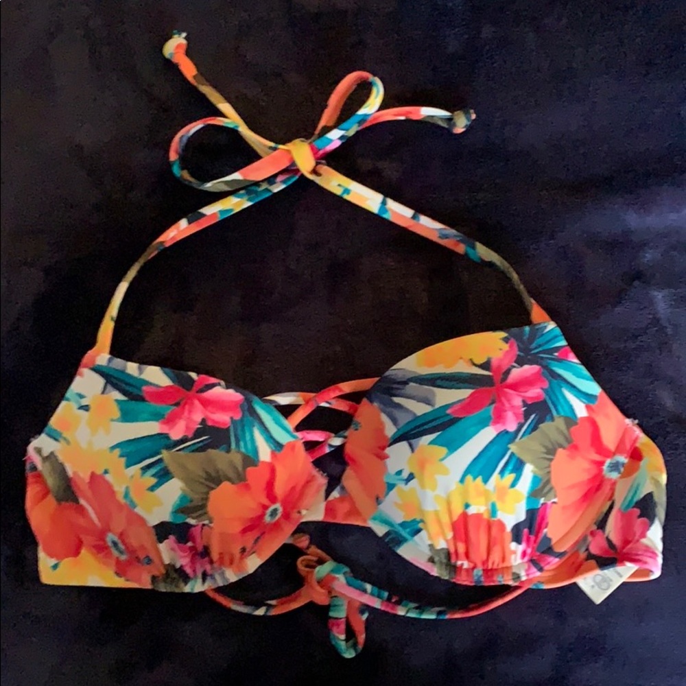 Push Up Hollister Bikini Top
